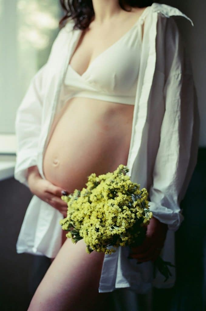 Autre image d'une femme enceinte